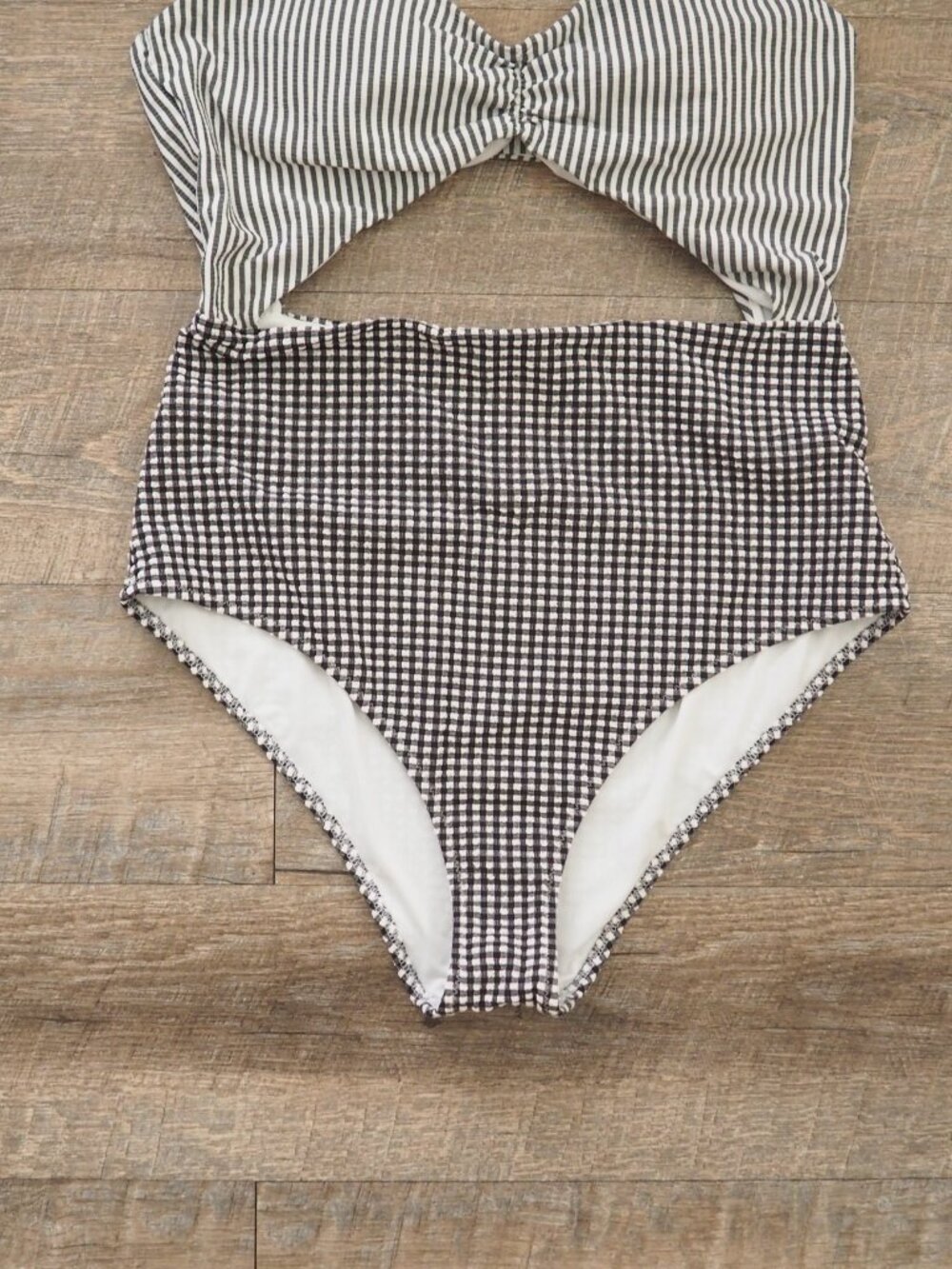 Aerie Gingham Cutout One Piece Cheeky Swimsuit sz L LONG - Picture 5 of 8